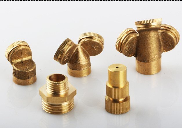 Mist Nozzles Water Spray Nozzle Garden Sprinkler Adjustable Spray Nozzle Brass Irrigation Fitting - Image 3